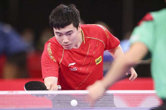 方面作出了 方面作出了