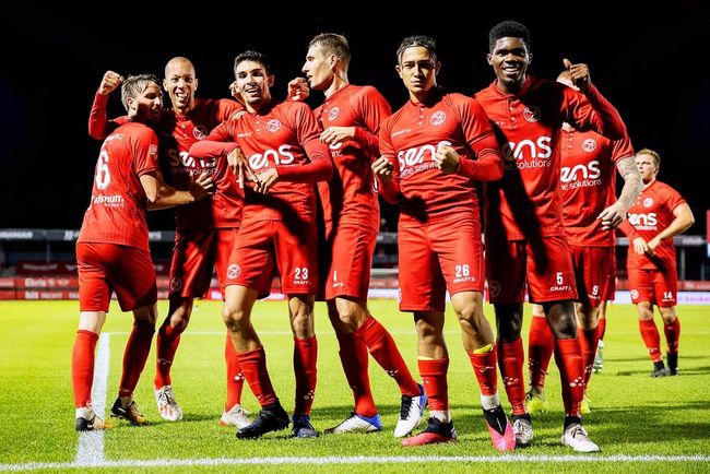 离队成为一 离队成为一